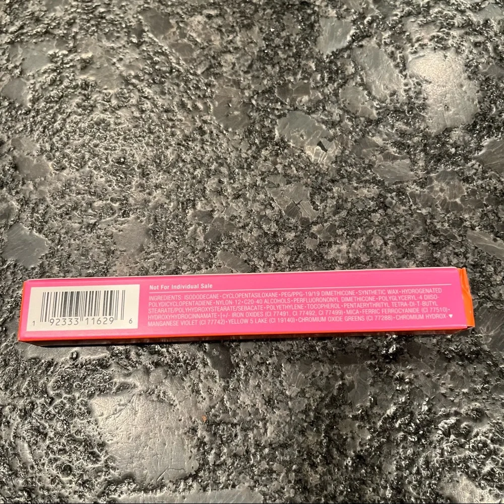 NIB Clinique quickliner intense ebony